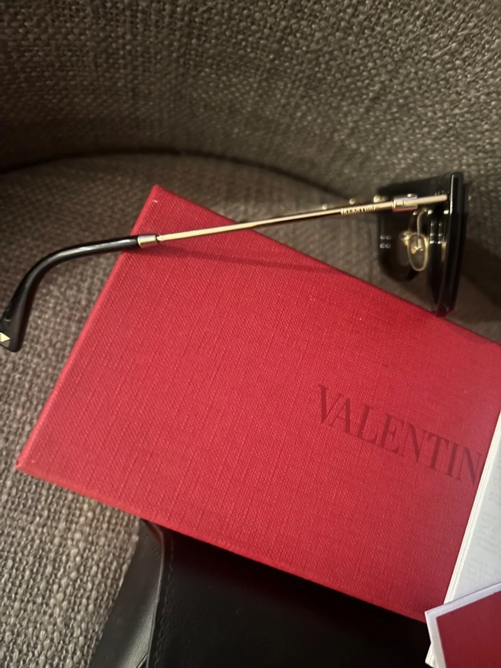 Valentino Sunglasses - Picture 3 of 4